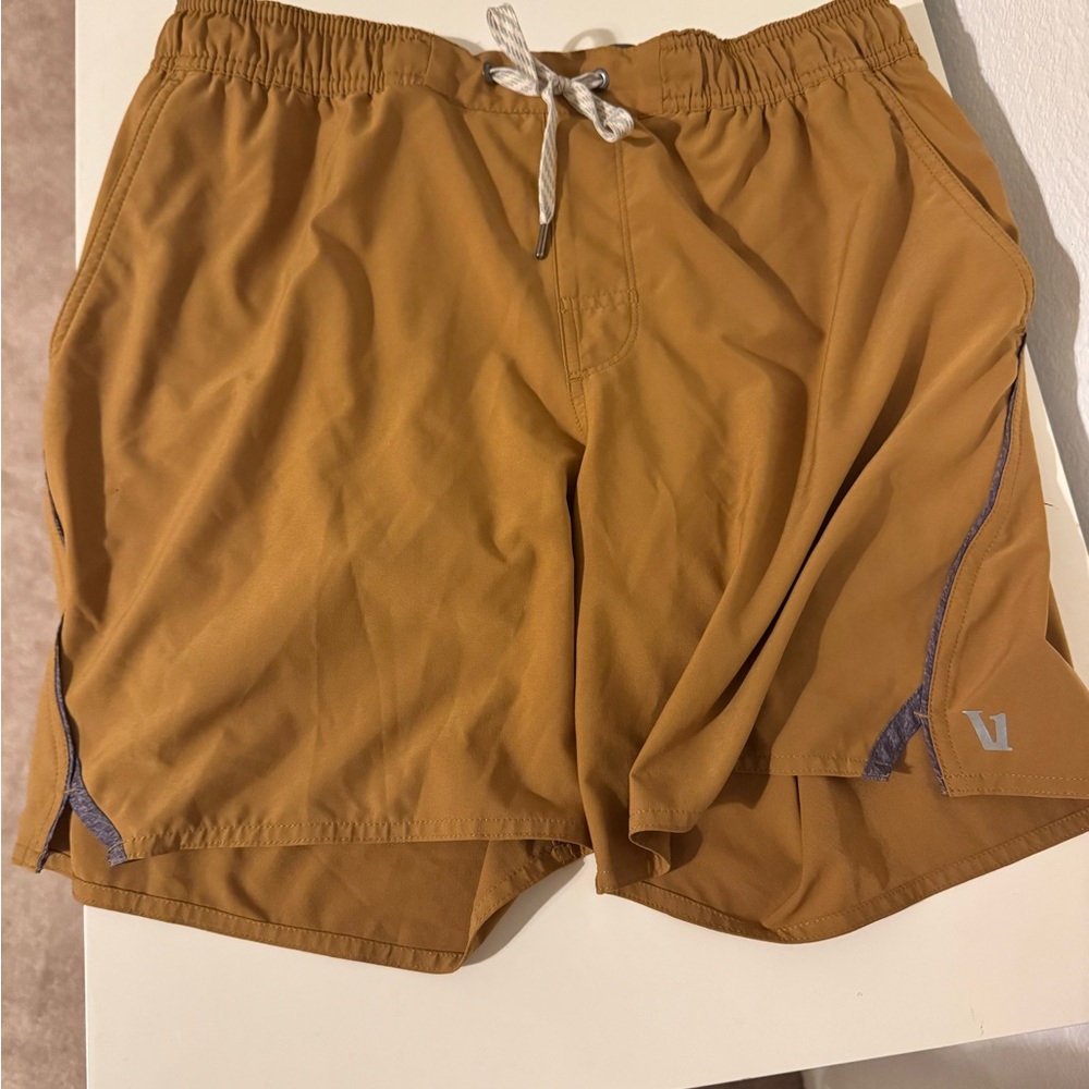 Vuori trail run shorts